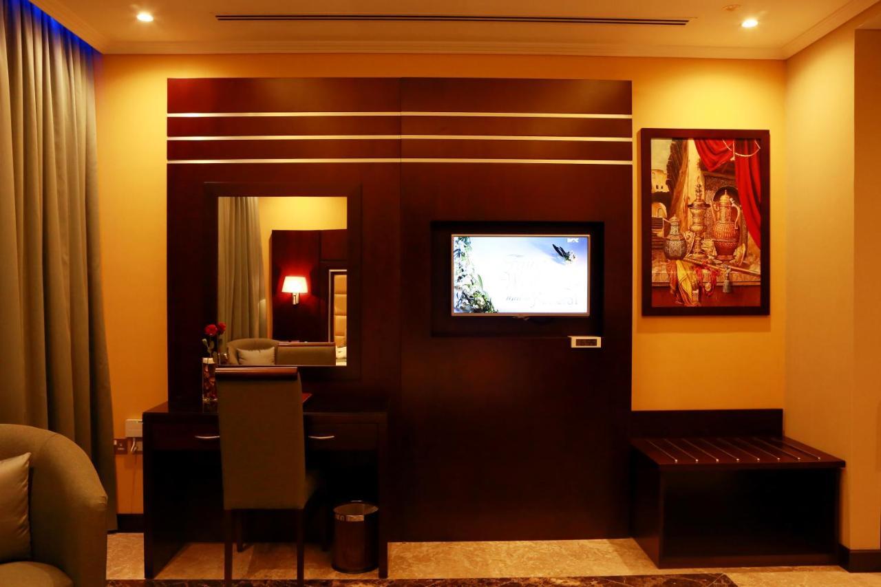Telal Hotel Apartments ドバイ エクステリア 写真
